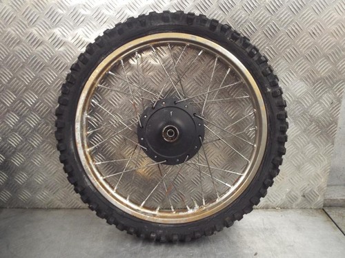 Suzuki 100 1983 ruota - 100,